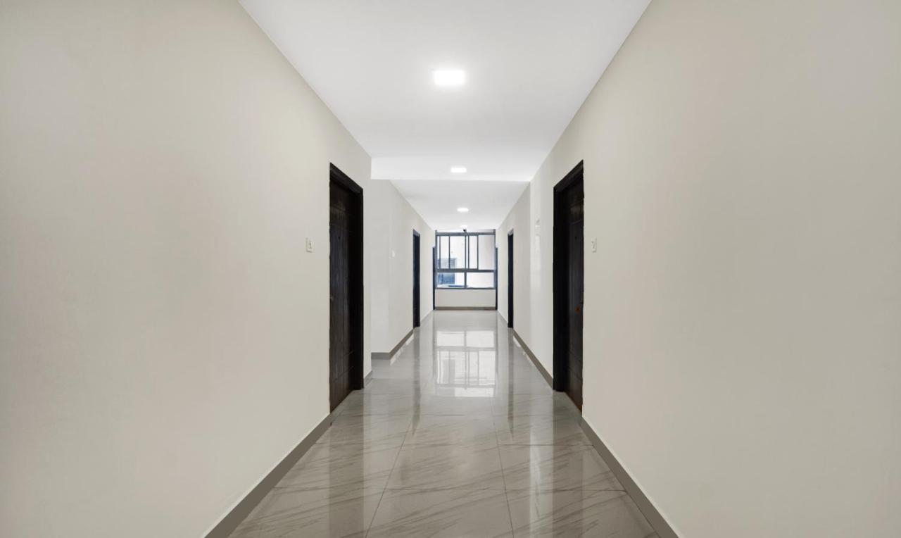Itsy By Treebo - Lg Grand Inn Hyderabad Ngoại thất bức ảnh
